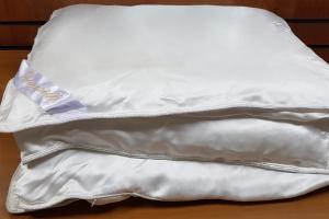 Одеяло шелковое Kingsilk Elisabette Luxury 200х220 легкое - основновное изображение