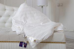 Одеяло шелковое Kingsilk Elisabette Классик 160х210 всесезонное - основновное изображение