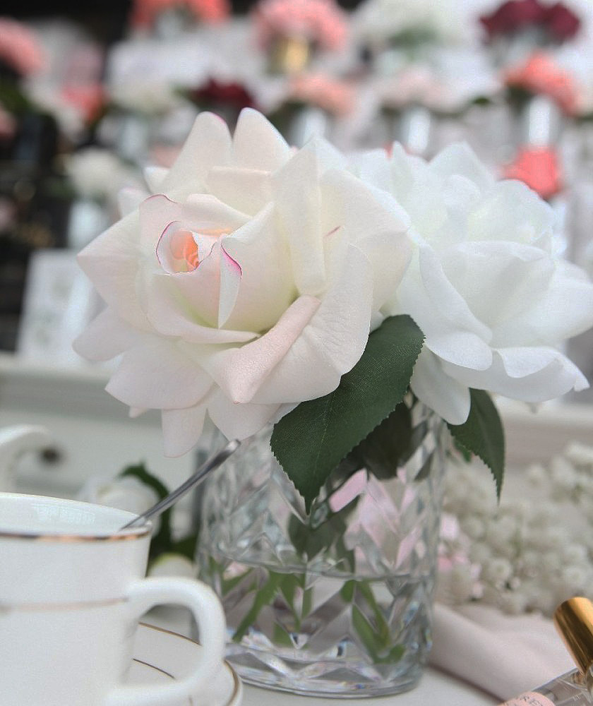 Аромабукет Cote Noire Herringbone Blush & White Roses clear