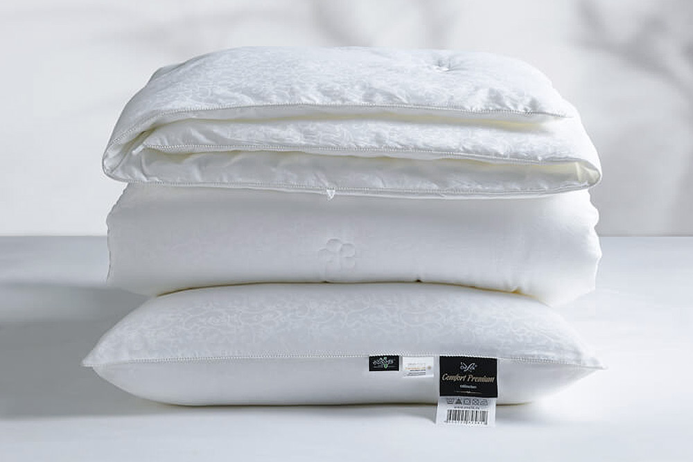 Одеяло шелковое OnSilk Comfort Premium 220х240 всесезонное