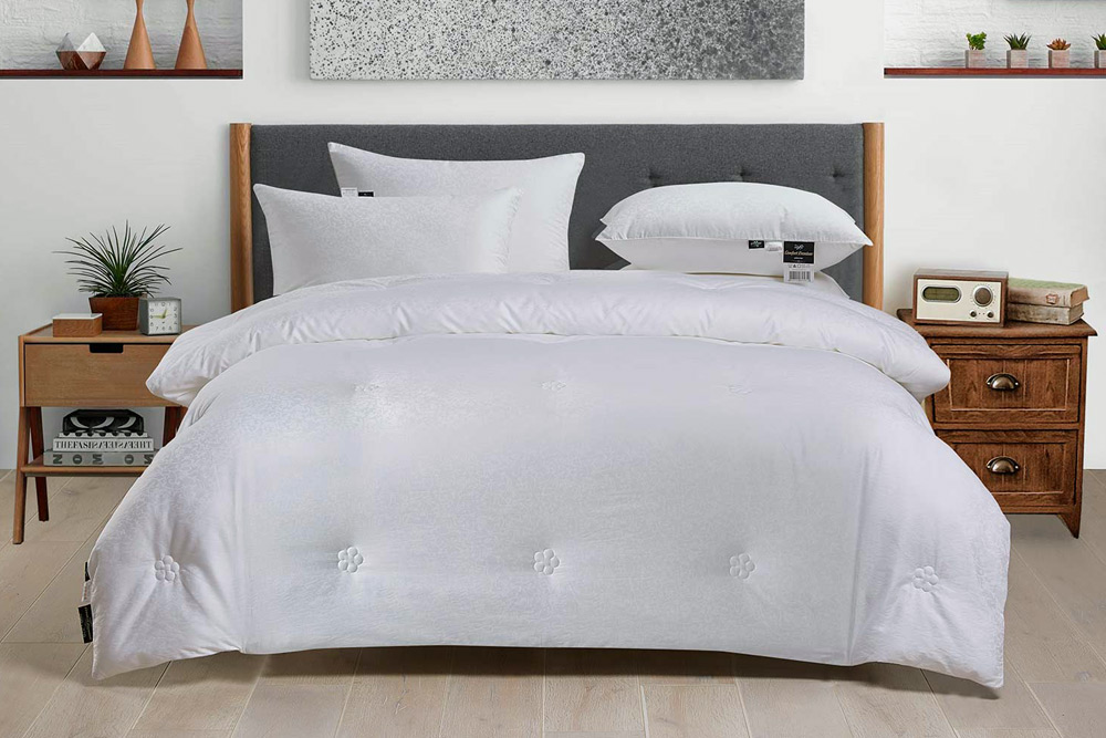 Одеяло шелковое OnSilk Comfort Premium 150х210 облегченное