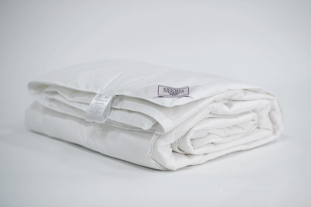 Одеяло шелковое German Grass Luxury Silk 150х200 всесезонное
