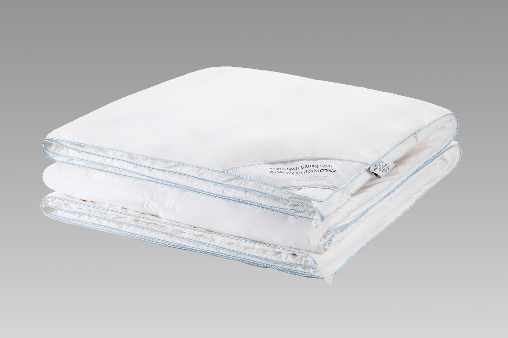 Одеяло шелковое Luxe Dream Premium Silk 200х220 легкое