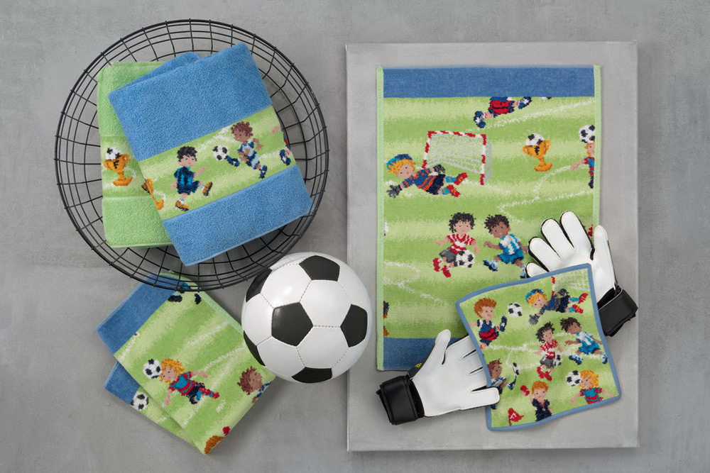 Детское полотенце Feiler Soccer 37х50 шенилл