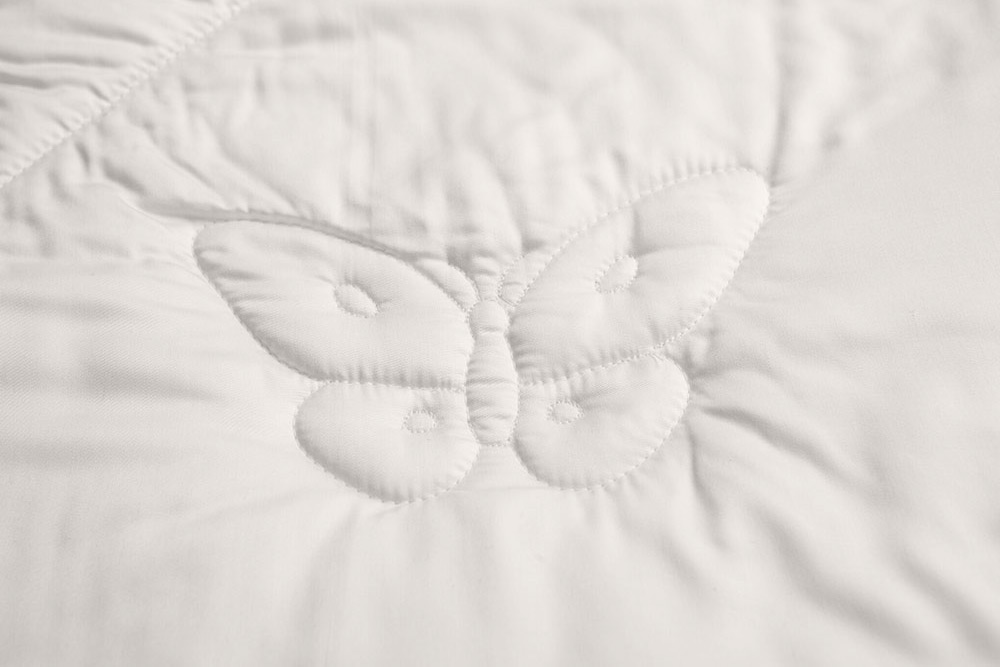 Одеяло шелковое Hefel Pure Silk GD 220х240 всесезонное