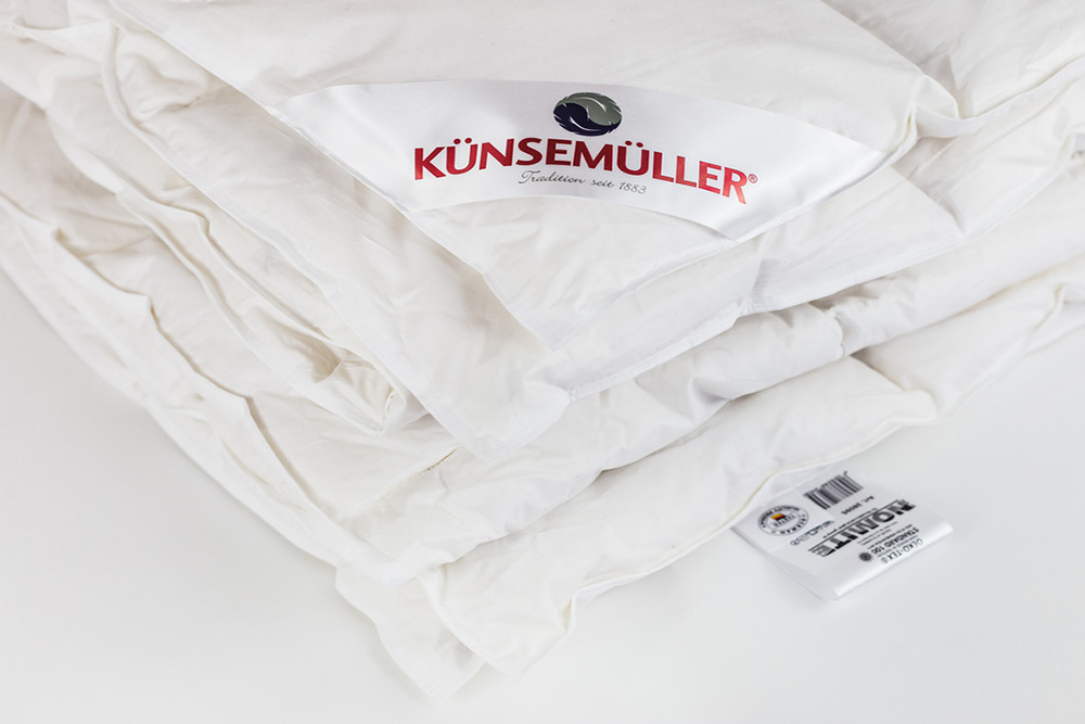 Одеяло утиный пух Künsemüller Labrador Decke 200х220 всесезонное