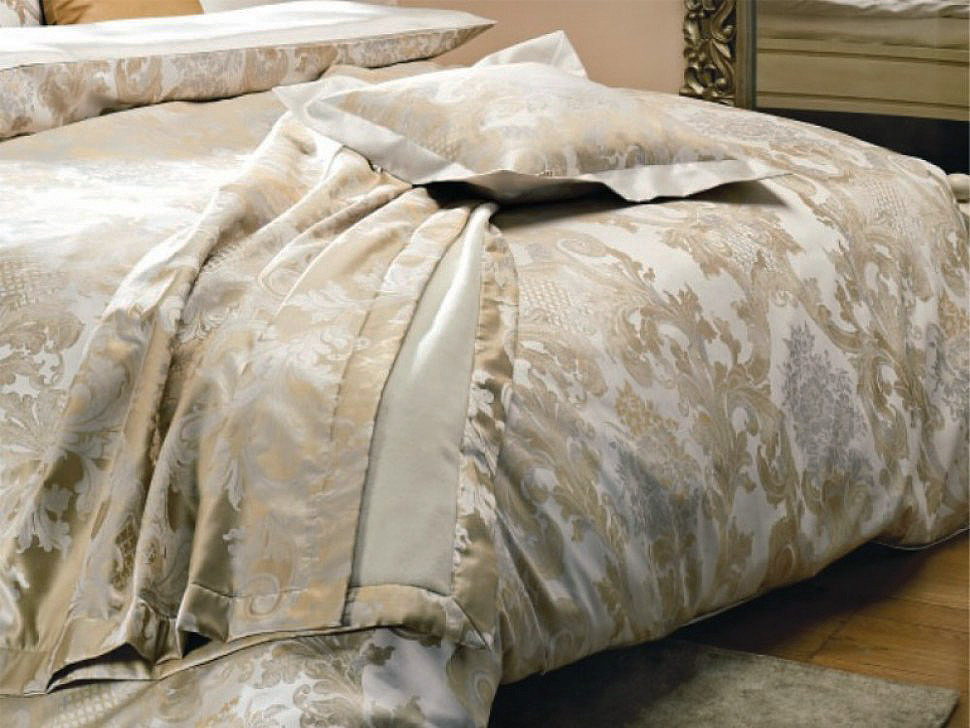 Постельное бельё Curt Bauer Louis XIV Antikgold 1.5 спальное 155х220 мако дамаст