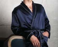 Халат шелковый мужской Luxe Dream Brilliant Dark Blue длинный - фото 1