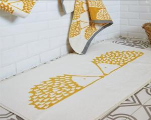 Махровый коврик для ванной Blanc des Vosges Spike Curry 50х90 - основновное изображение