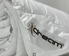 Одеяло Brinkhaus Dreaming 200х220 всесезонное гипоаллергенное в интернет-магазине Posteleon