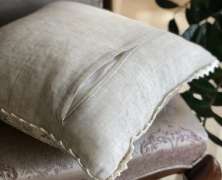 Декоративная подушка Laroche Шафран 40х40 с кружевом - фото 10