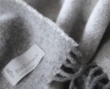 Плед шерсть/кашемир Biederlack Cashmere Plaid grau-silber 150х200 - фото 1