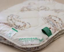 Одеяло овечье Лежебока Овечка Люкс 140х205 облегченное в интернет-магазине Posteleon