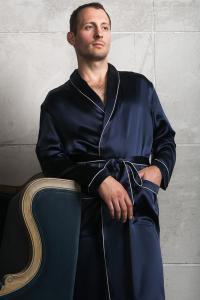 Халат шелковый мужской Luxe Dream Brilliant Dark Blue длинный - основновное изображение