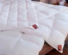 Одеяло пуховое Brinkhaus Carat 155x220 легкое - основновное изображение