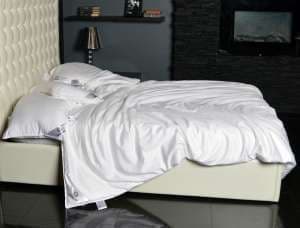 Одеяло шелковое Posteleon Perfect Silk легкое 135х200 - основновное изображение