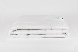 Одеяло шерстяное German Grass Merino Wool 160х220 легкое - основновное изображение