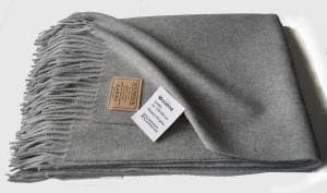 Плед ягнёнок/кашемир Steinbeck Modena 1/h'grau светло-серый 130х190 - основновное изображение