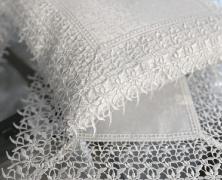 Декоративная подушка Laroche Монблан 40х40 с кружевом - фото 3