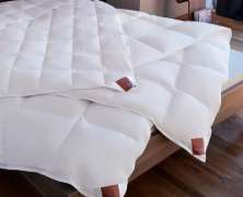 Одеяло пуховое Brinkhaus Carat 135x200 всесезонное - фото 1