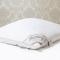 Подушка шелковая Luxe Dream Premium Silk 70х70 средняя (15 см) - основновное изображение